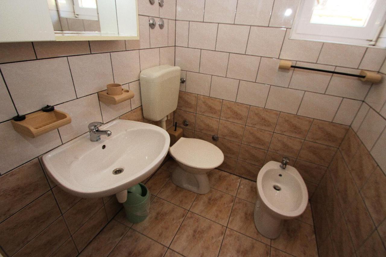 App Blazekovic Apartamento Crikvenica Exterior foto